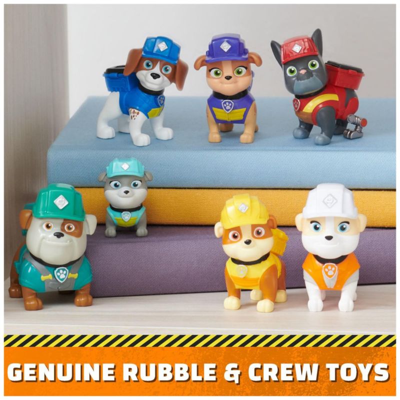 Paquete de regalo de figuras de juguete Rubble & Crew con 7 figuras de acción para más de 3