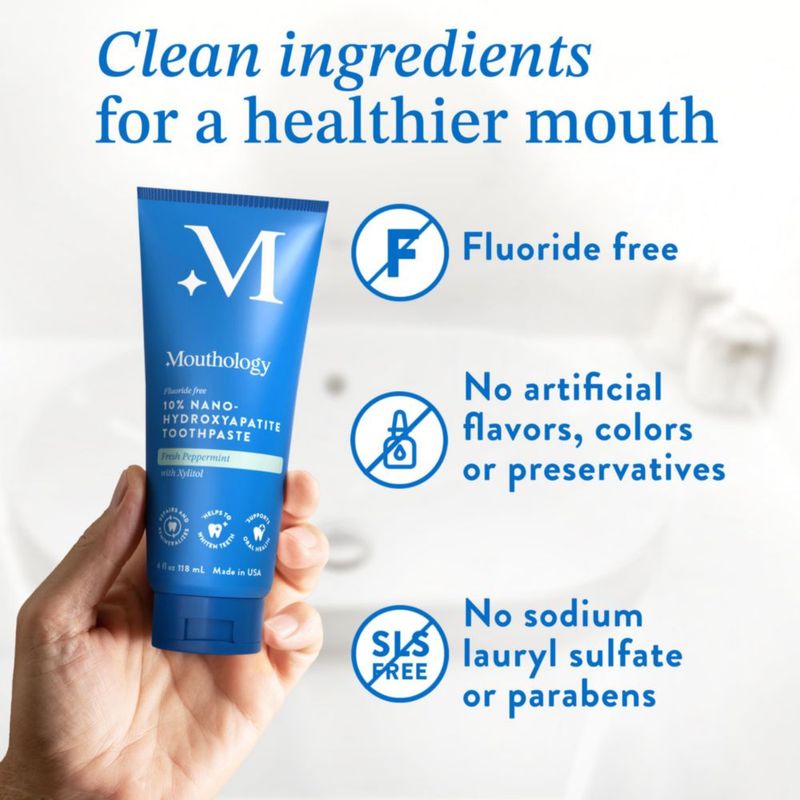 Pasta de dientes Mouthology con 10% de nanohidroxiapatita remineralizante