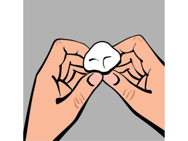 Almohadillas Adhesivas UHU Patafix 32 Piezas Fuertes y Reutilizables