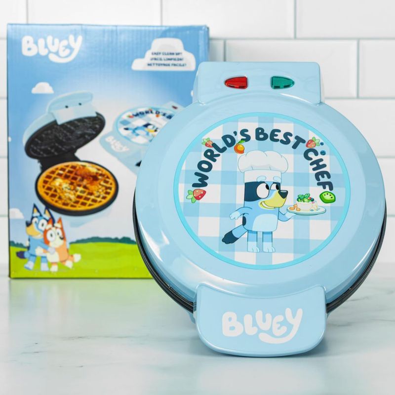 Waflera Uncanny Brands Bluey Antiadherente 120 V