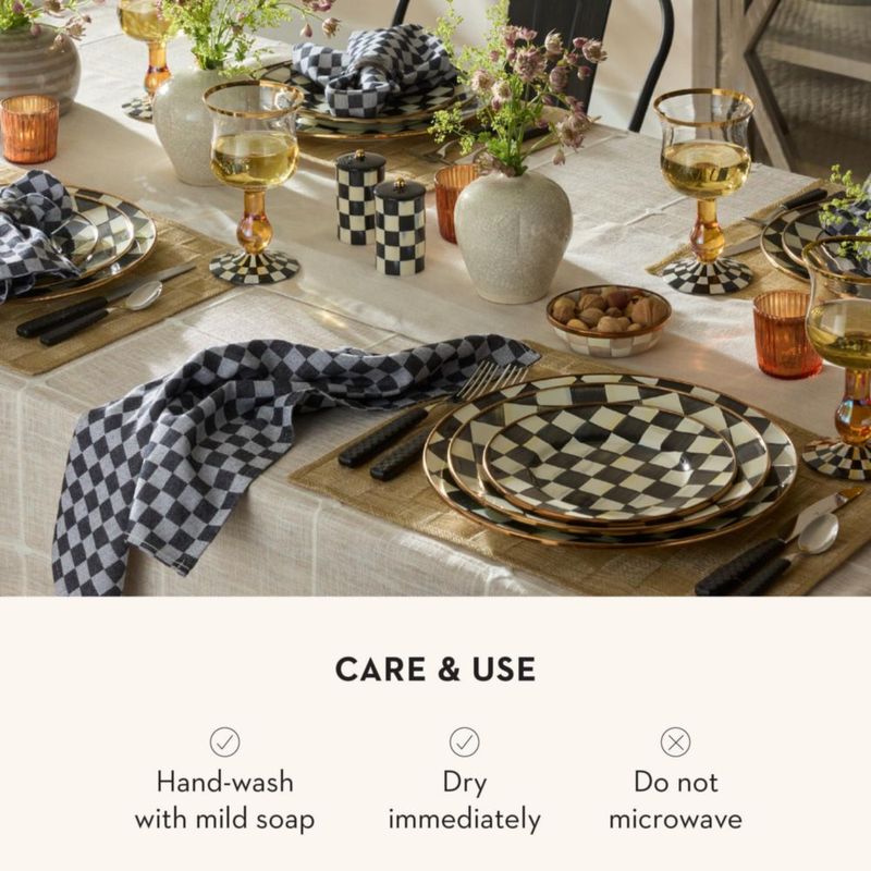 Plato de cena MACKENZIE-CHILDS Courtly Check negro y blanco