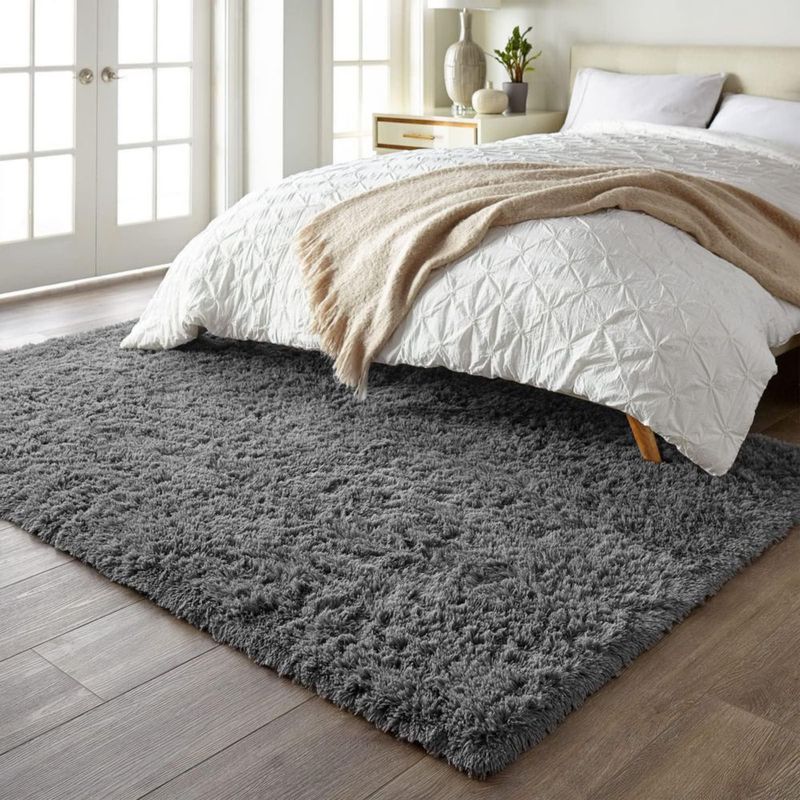 Alfombra Ophanie 147x213 cm Gris de felpa peluda y suave