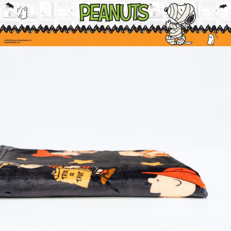 Manta Franco Snoopy 117 cm x 152 cm Diseño Halloween