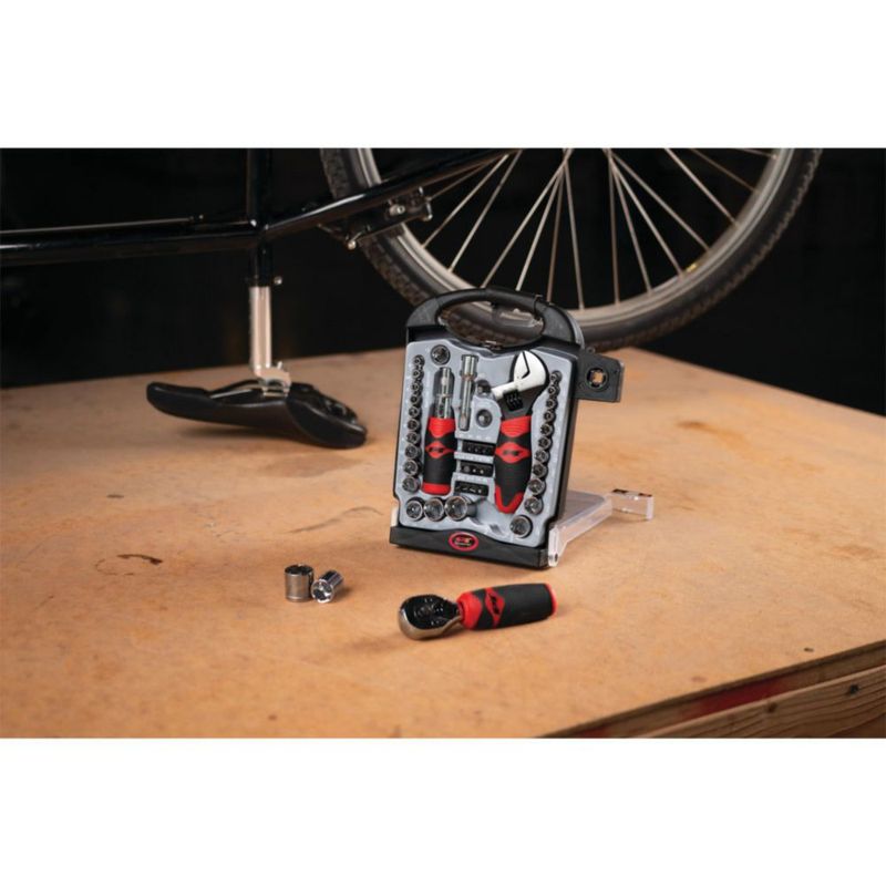 Llave Ajustable Performance Tool W39000 Juego Compacto de 45 Piezas