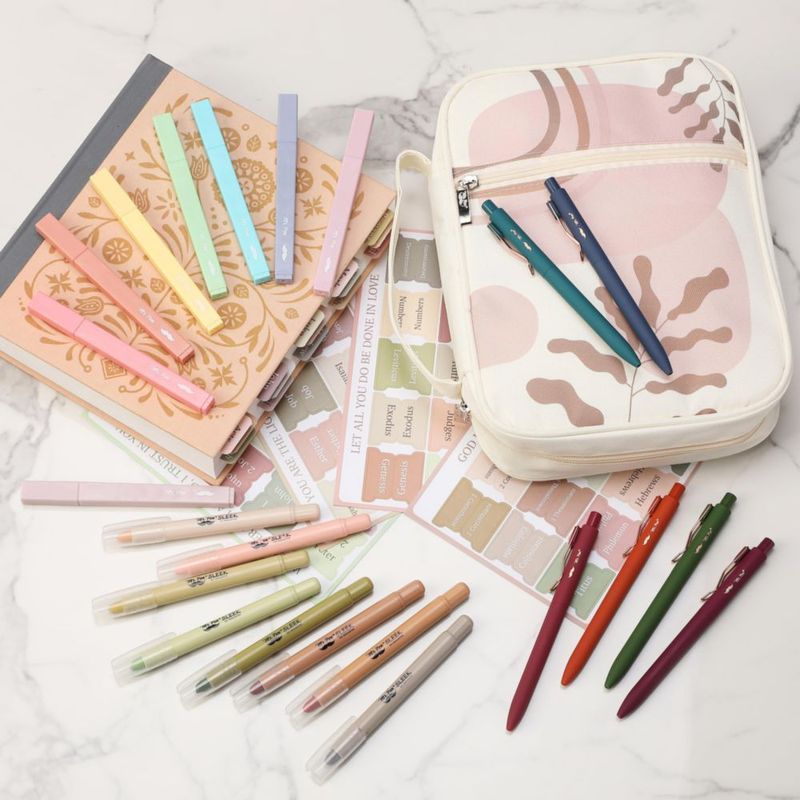 Funda para Biblia Mr. Pen con kit de journaling de 24 piezas