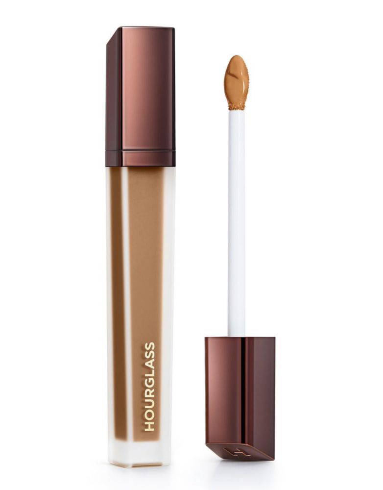 Corrector HOURGLASS Vanish Impermeable y Ligero