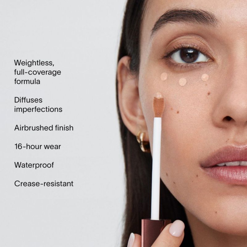 Corrector HOURGLASS Vanish Ligero e Impermeable