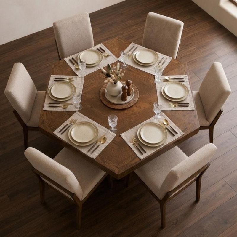 Comedor de madera hexagonal con 6 sillas color beige