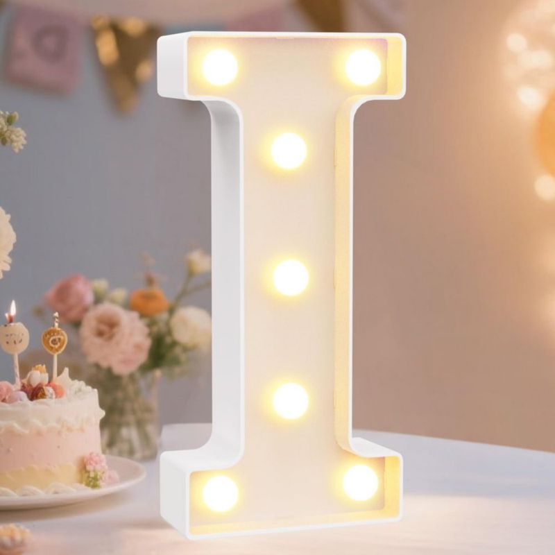 Letrero LED de letra estilo marquee Pooqla 22 cm