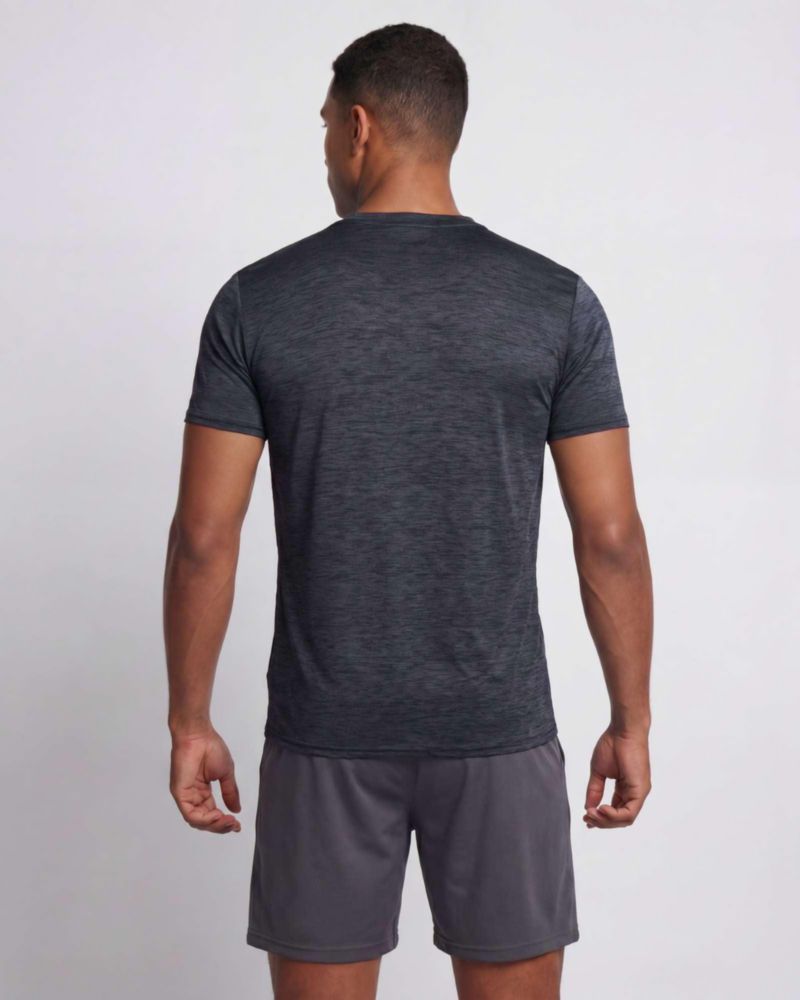 Camiseta Real Essentials Pack de 5 Dry-Fit de Cuello Redondo
