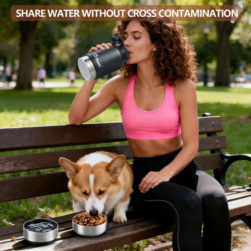 Botella de agua para perro Cibaabo 950 ml aislada con 2 cuencos