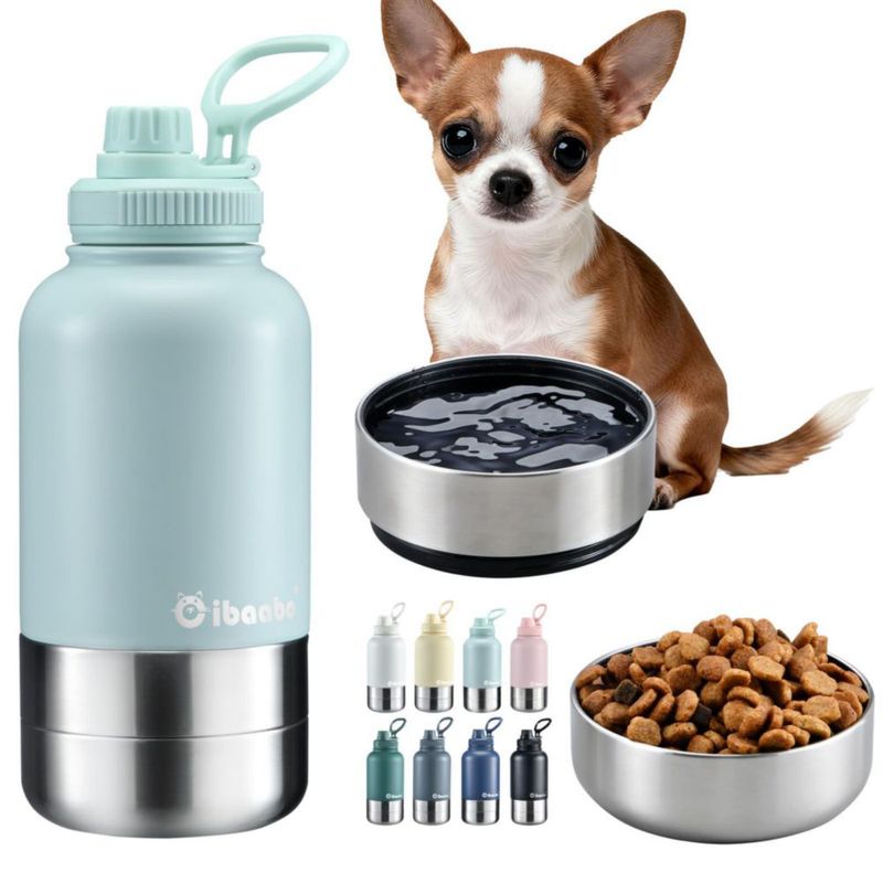 Botella de agua para perro Cibaabo 950 ml aislada con 2 cuencos