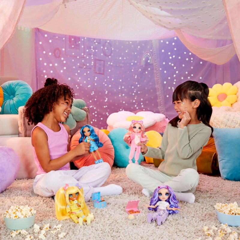Muñeca de moda Rainbow High Jr High PJ Party Skyler Blue 9