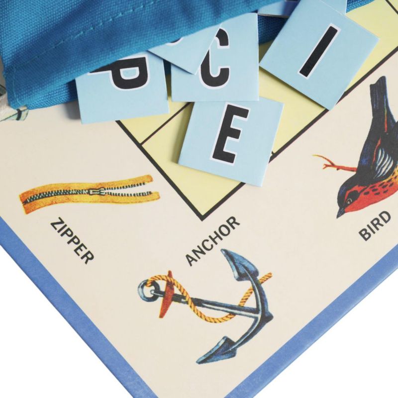 Juego de mesa WS Game Company Scrabble para niños – Edición vintage de estantería