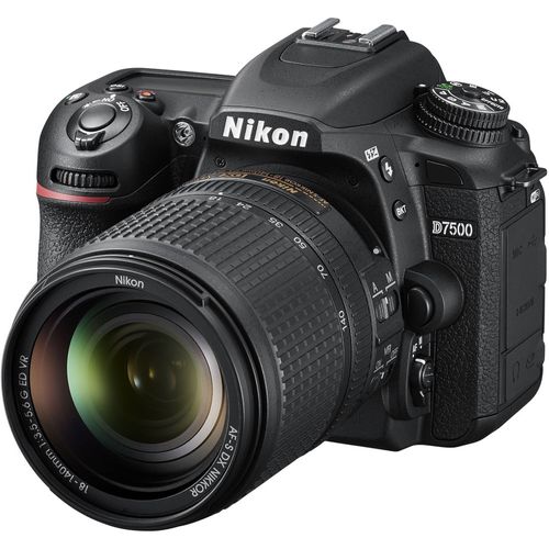 Cámara Nikon D7500 lente 18-140MM F/3.5 -5.6G ED VR