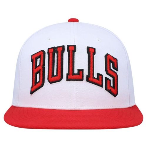 Gorra Mitchell&Ness Chicago Bulls blanca JS190782