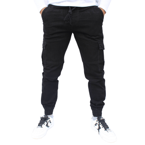 Jogger cargo de gabardina stretch color negro